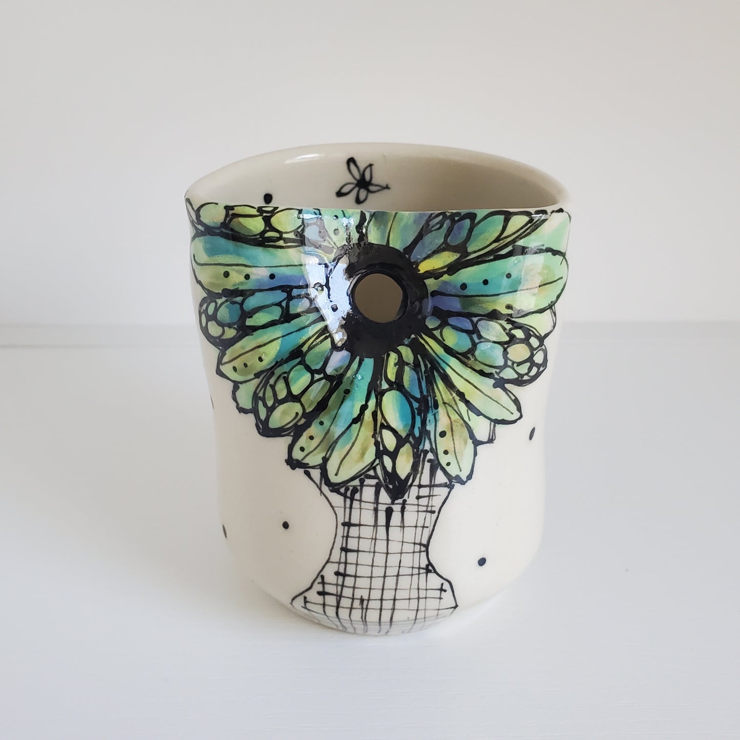 Handmade Ceramic Straw Sip Cup – Tree-Inspired Green Design with Metal Straw