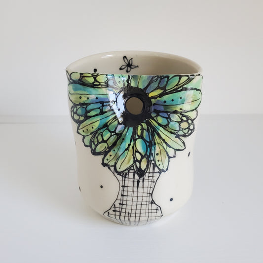 Handmade Ceramic Straw Sip Cup – Tree-Inspired Green Design with Metal Straw