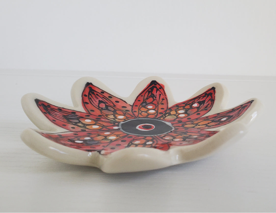 Everyday JOY - Ring Dishes | Fiery Red Bloom