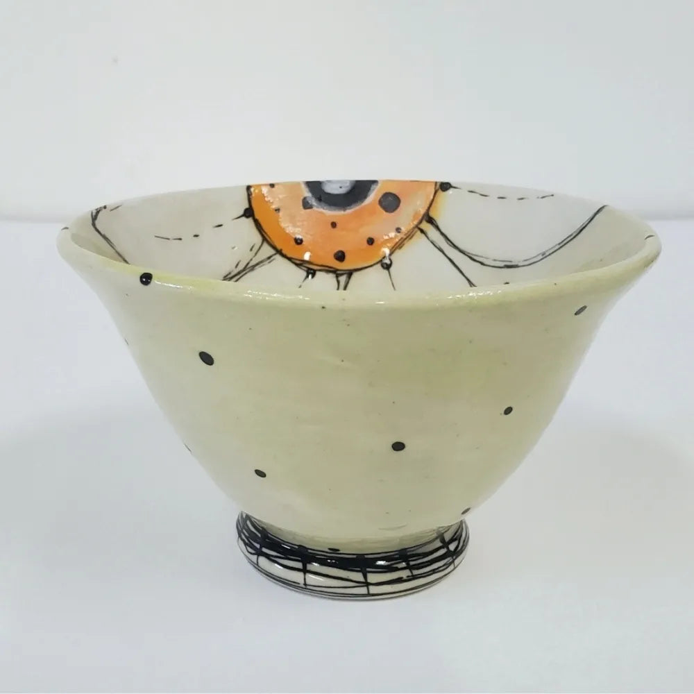 Daisy Rim Bowl - Green Growth & Renewal