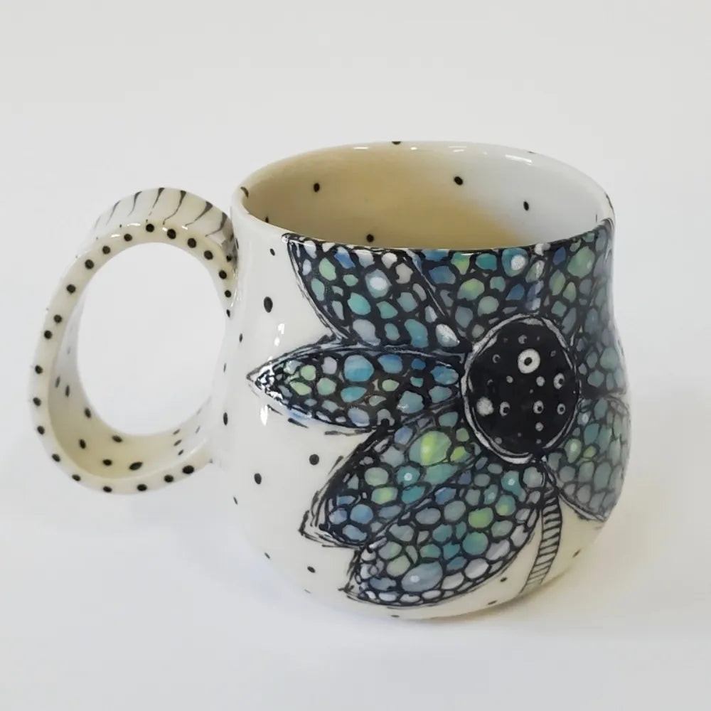 Hand-Painted Blue Daisy Mug - A Splash of Cheer